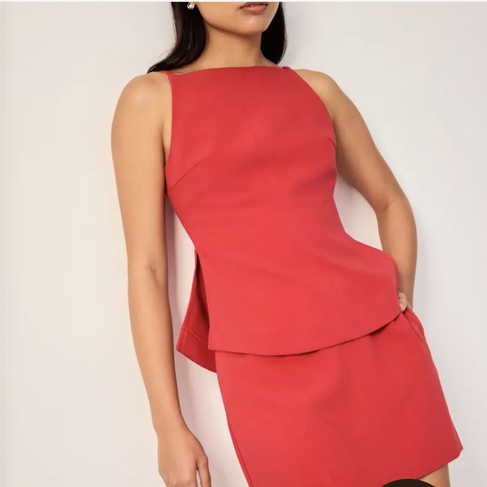 Chic Red Mini Skirt